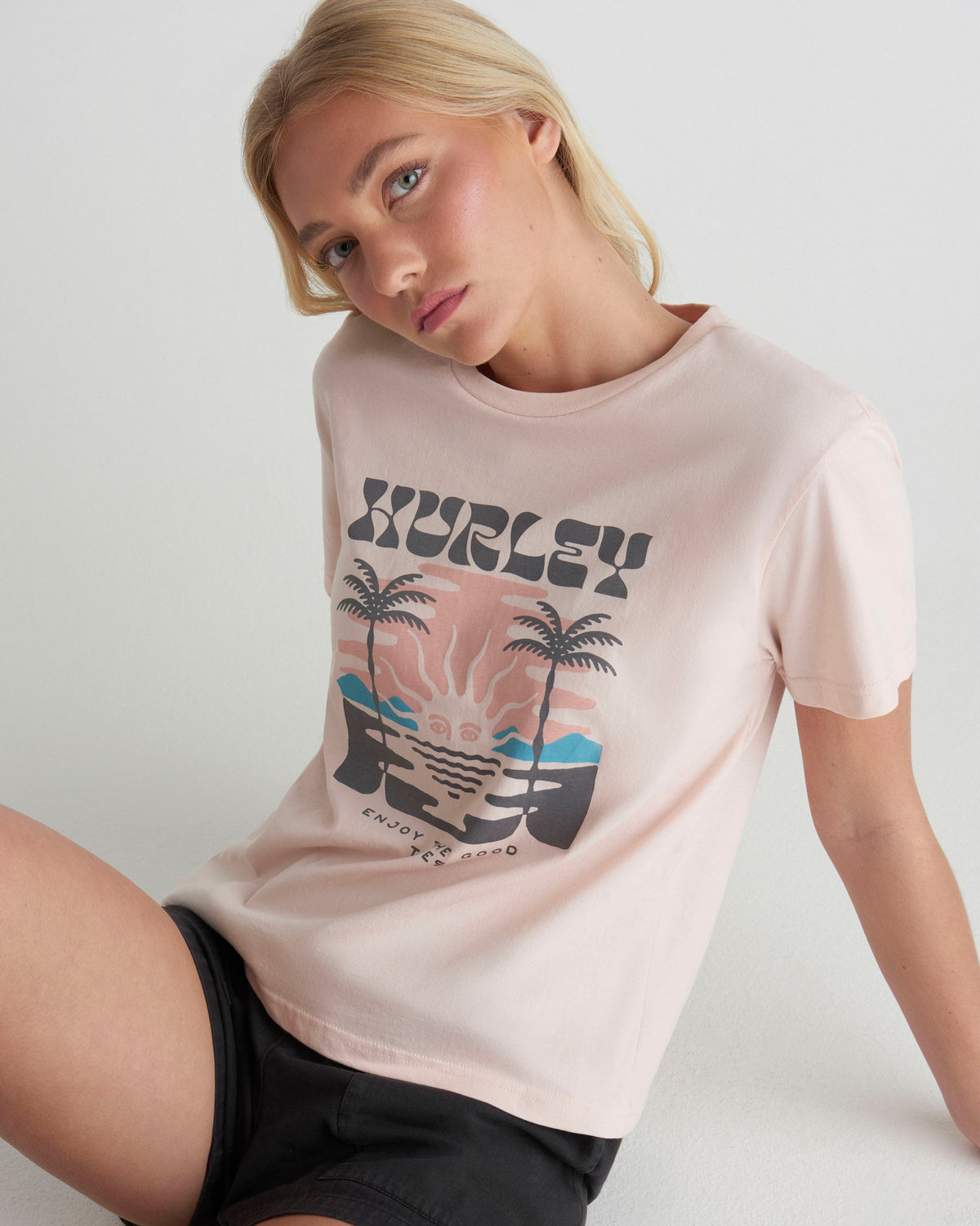 Melting Classic Tee