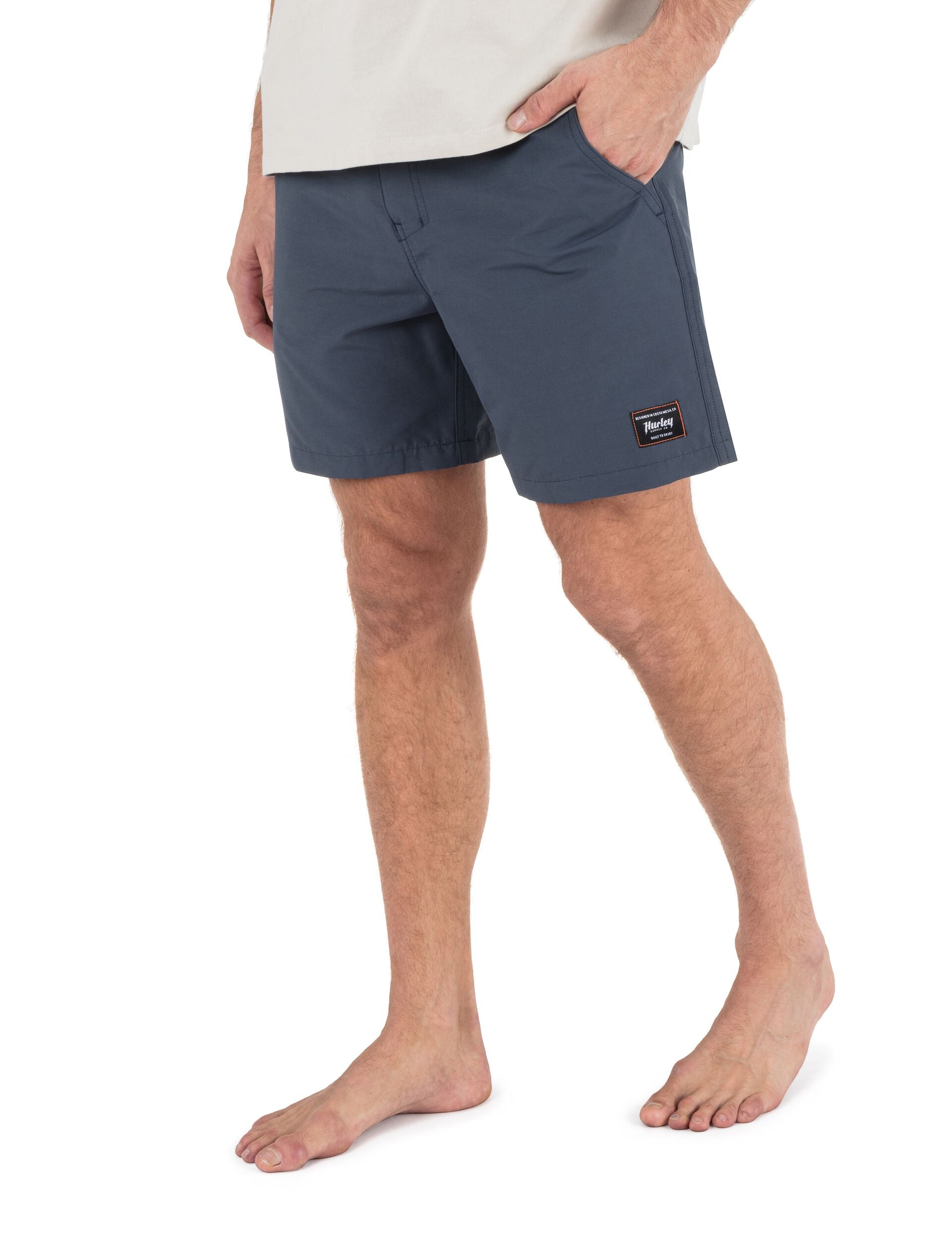 Supply Hybrid Short 18"