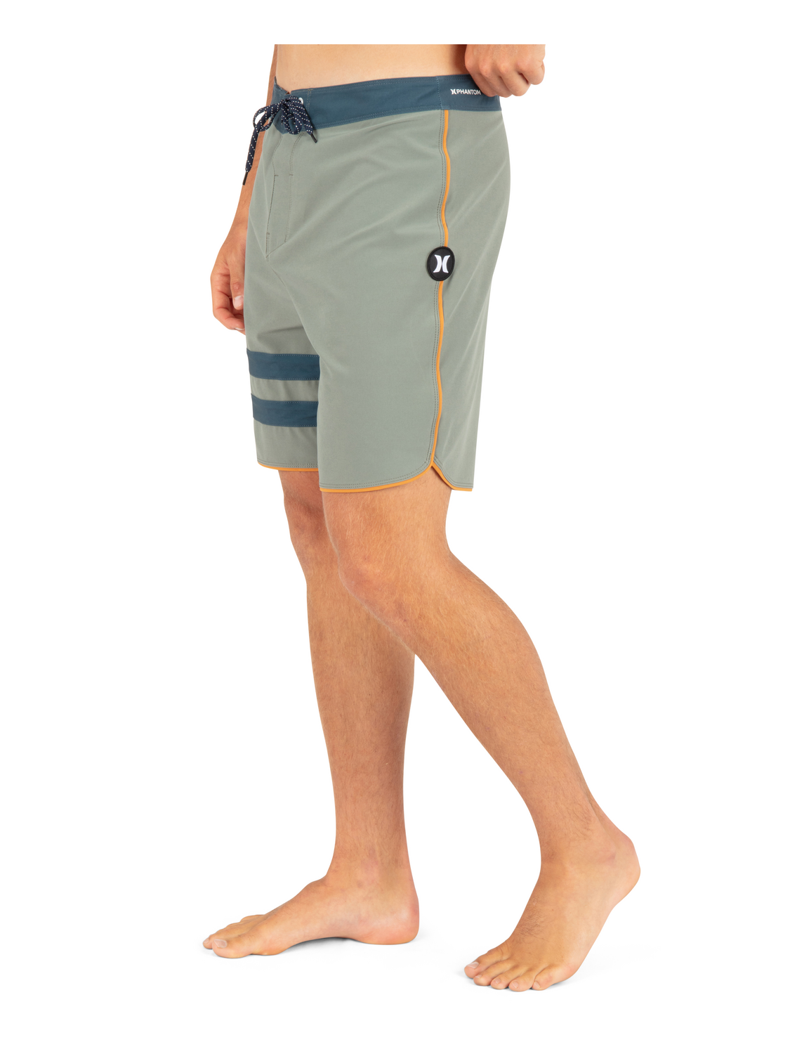 Phantom Eco Block Party Solid 18"