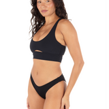 Max Solid Mid Rise Cheeky Bottom