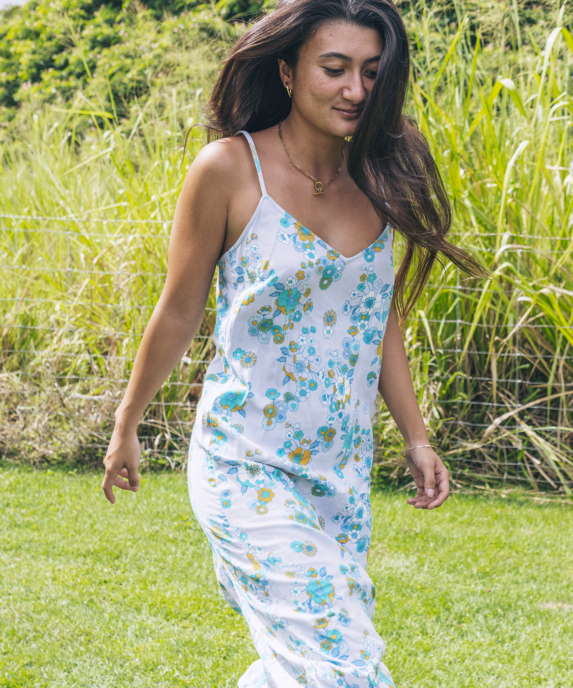 women's beach dresses sale Amidoa Summer Beach Dresses for Women Floral Sleeveless Long Maxi Dress Casual Strappy V Neck Hawaiian Luau Dress